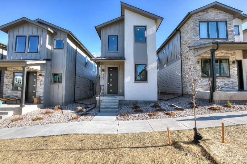 Fort Collins Townhome: 829 Cherokee Drive