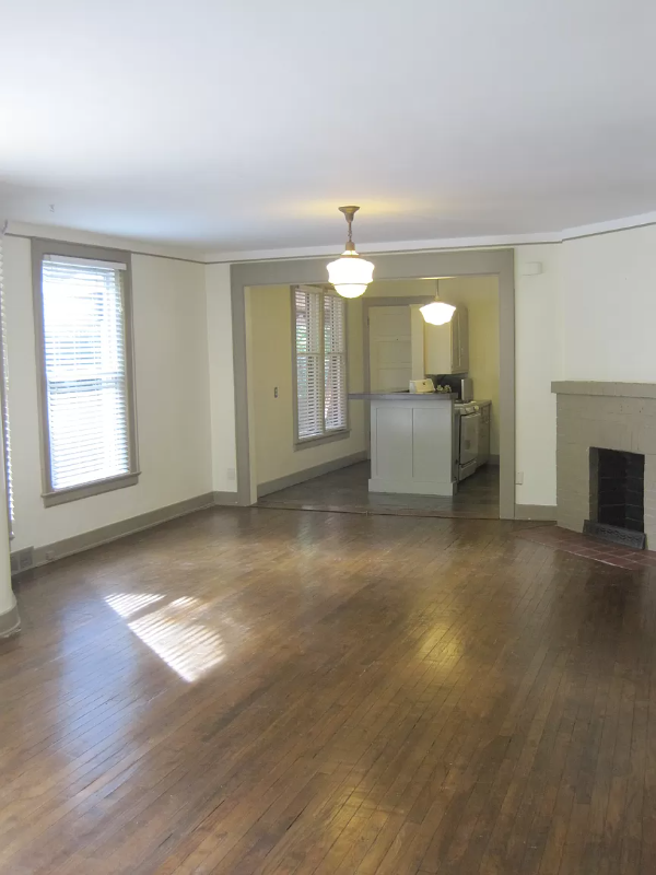 Grand Rapids Apartment: 726 Lake dr