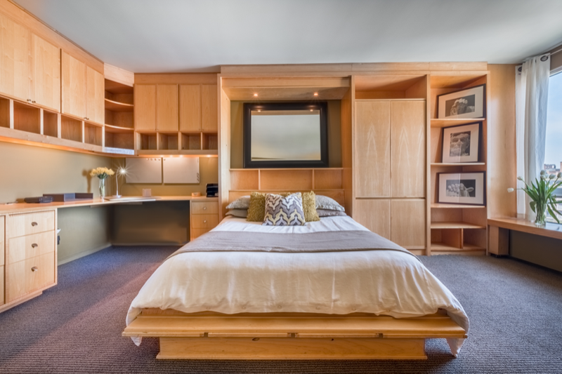 Washington Condo: 1425 4th St. SW
