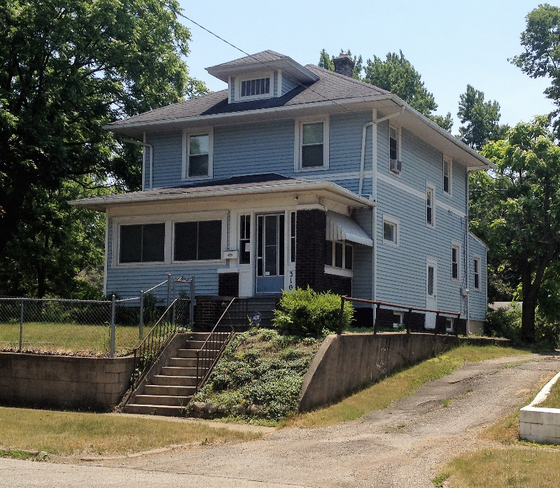South Bend House: 310 Howard St.