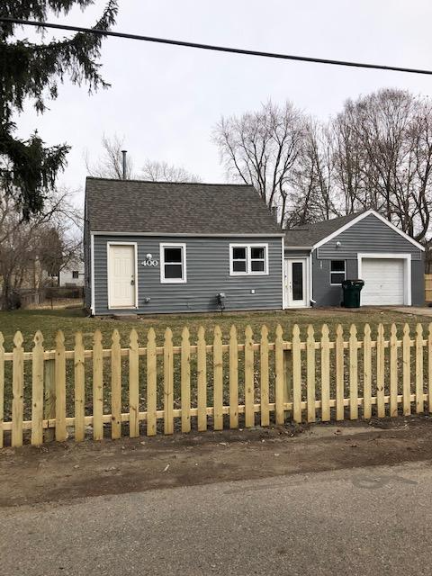 Lansing House: 400 Hylewood