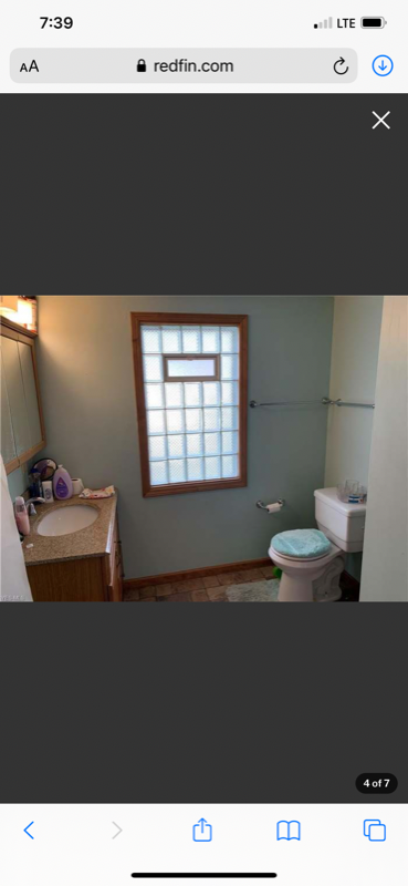 Garfield Heights House: 5154 E 114th St,