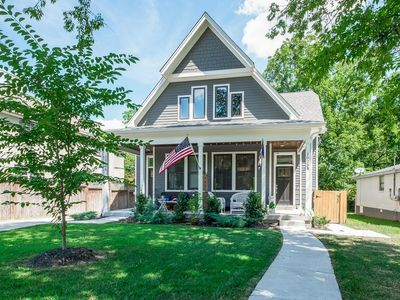 Nashville House: 1023 Petway Ave