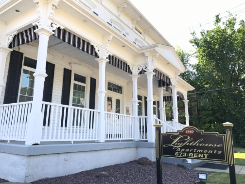Franklin Apartment: 1140 Buffalo St, Franklin PA