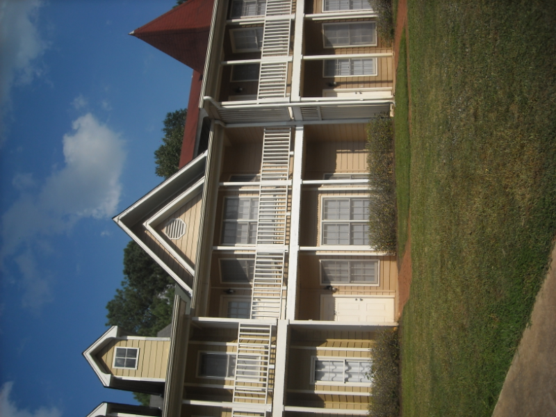 Athens Townhome: 312 Highland Park Dr