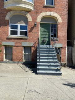 Albany Apartment: 383 clinton avenue