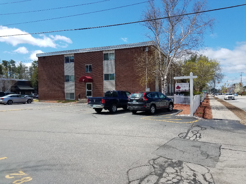 Concord Condo: 128 Loudon Road Unit