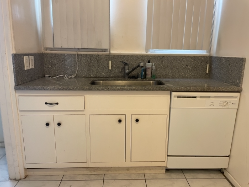 Los Angeles Apartment: 1547 S Wooster St, Los Angeles CA