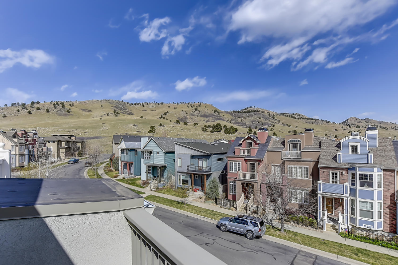 Boulder Townhome: 440 Laramie Boulevard