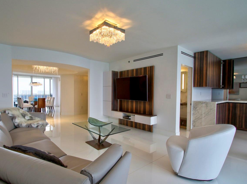 sunny isles beach Apartment: 18911 collins ave