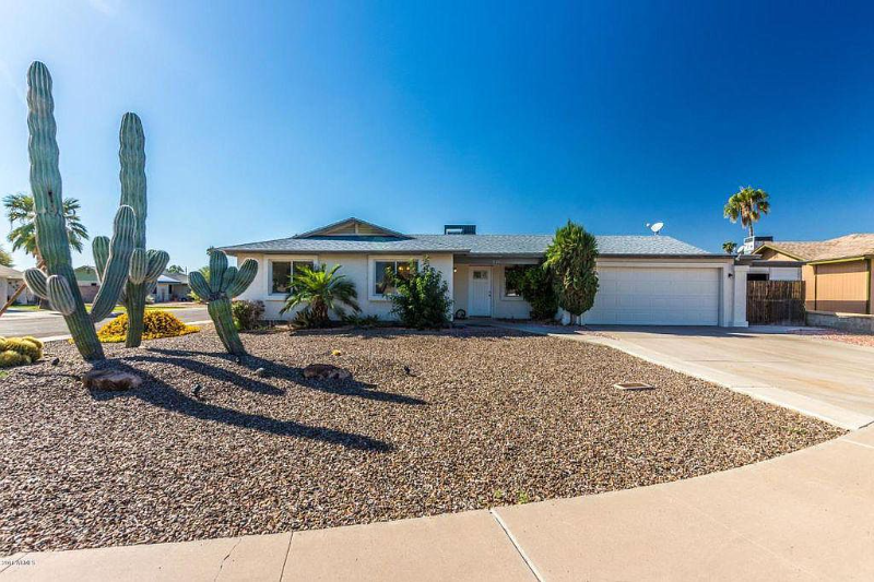 Phoenix House: 814 W Villa Maria Dr