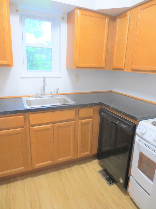 Pittsburgh Apartment: 5704 Darlington Road