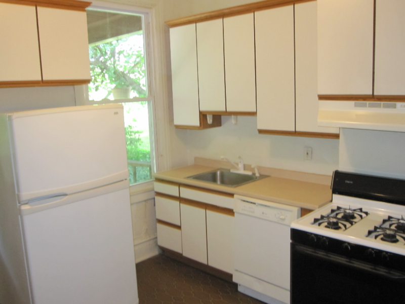 Pittsburgh Apartment: 5706 Darlington Road