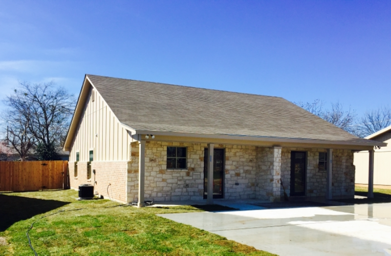 McGregor Townhome: 1013 South Monroe Street