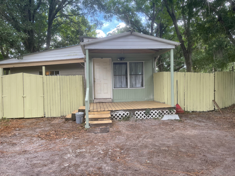Tampa Other: 12509 Holyoke Ave