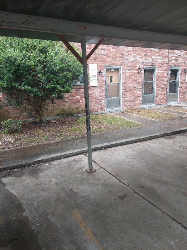 Baton Rouge Condo: 10625 Florida Blvd
