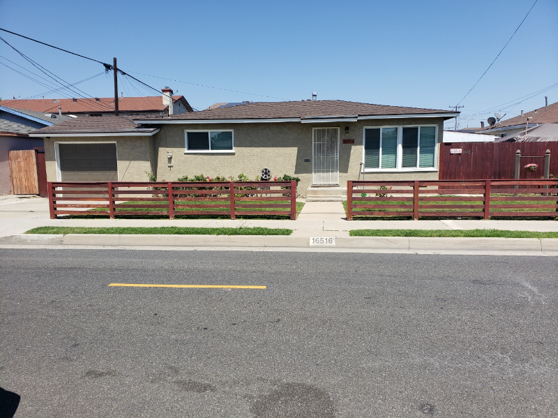 Lawndale House: 16516 Firmona Ave