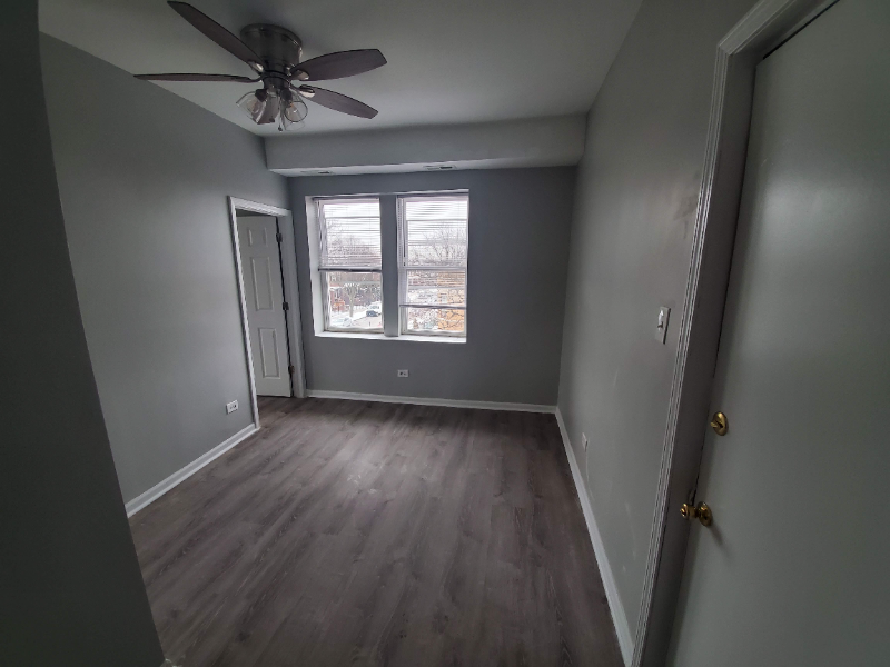 Chicago Apartment: 4034 W Palmer St