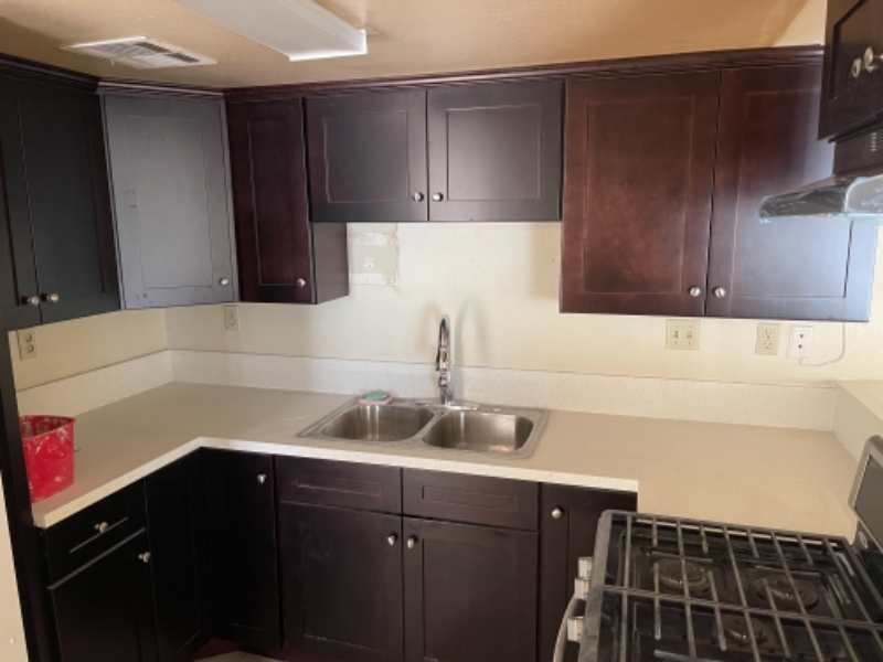 Glendale Apartment: 343 W lomita ave