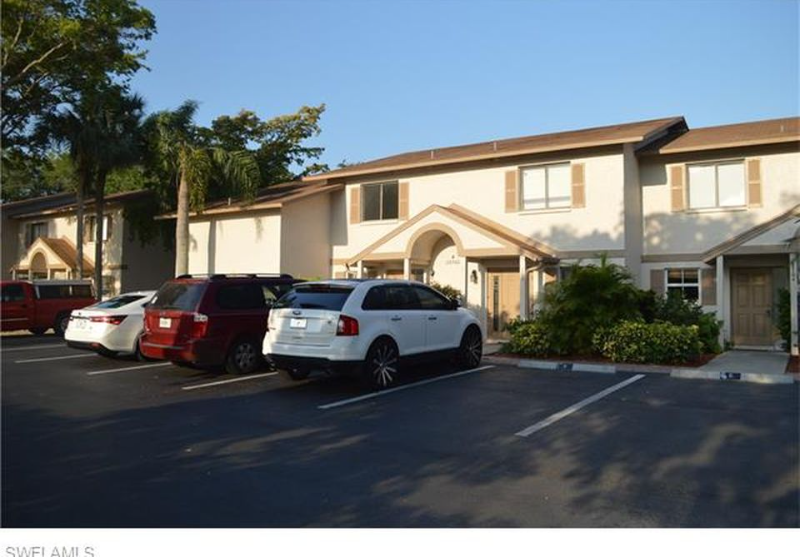 BONITA SPRINGS Townhome: 26560 SOUTHERN PINES DR.