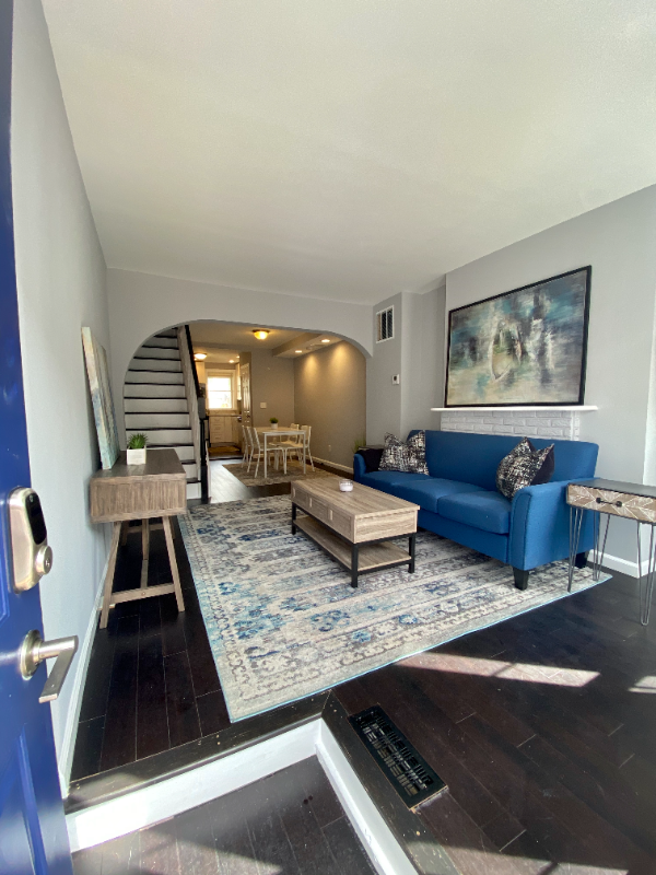 Baltimore Townhome: 1165 cleveland st