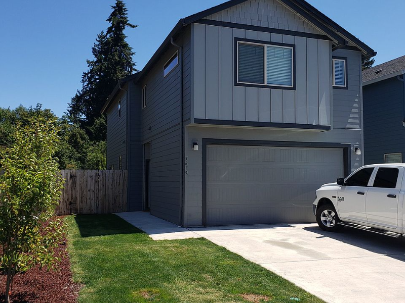 Vancouver House: 5619 NE 52nd Pl