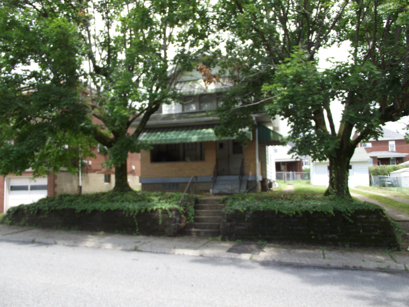 Carnegie House: 241 Boden Avenue