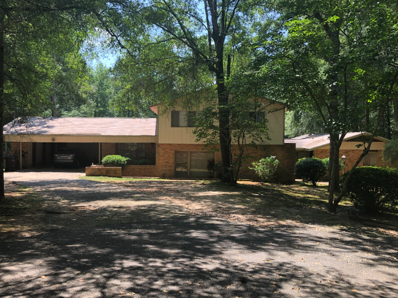 Tuskegee House: 1002 Chris Circle
