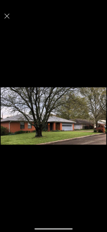New Boston House: 107 David Drive