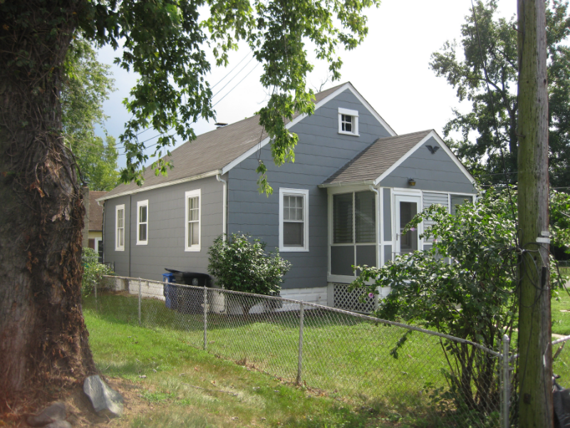 Suitland House: 4601 Navy Day Place