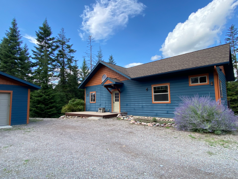 Kalispell House: 190 Deerfoot Trl