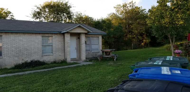 San Antonio Multiplex: 4223 Woodmanor