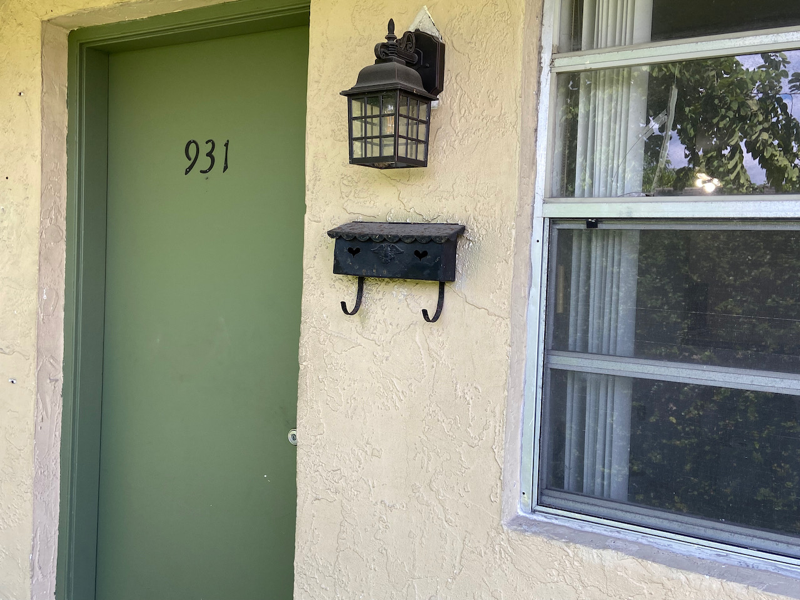 Miami Apartment: 931 SW 71 Ave