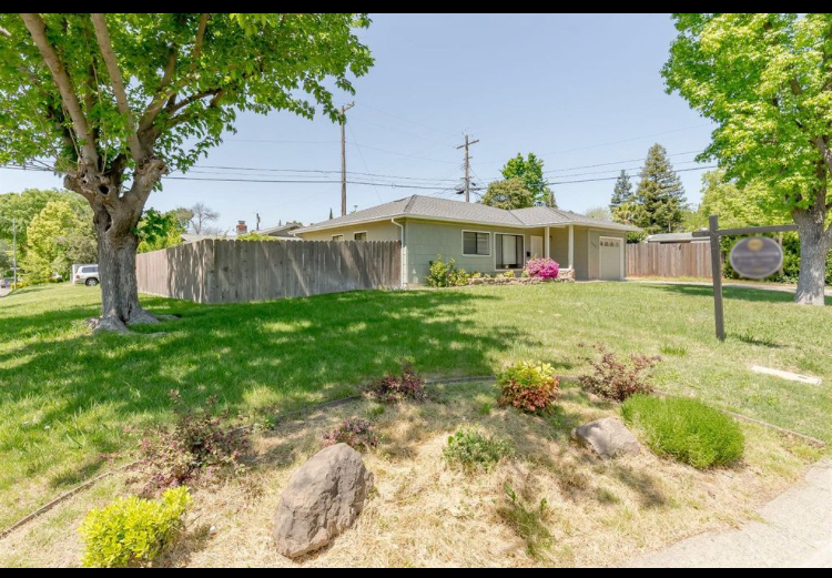 Sacramento House: 2201 Juanita Lane