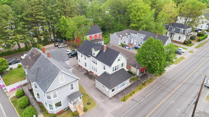 South Portland Apartment: 865 Broadway