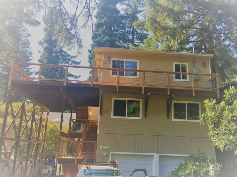 Guerneville House: 16012 Drake Rd