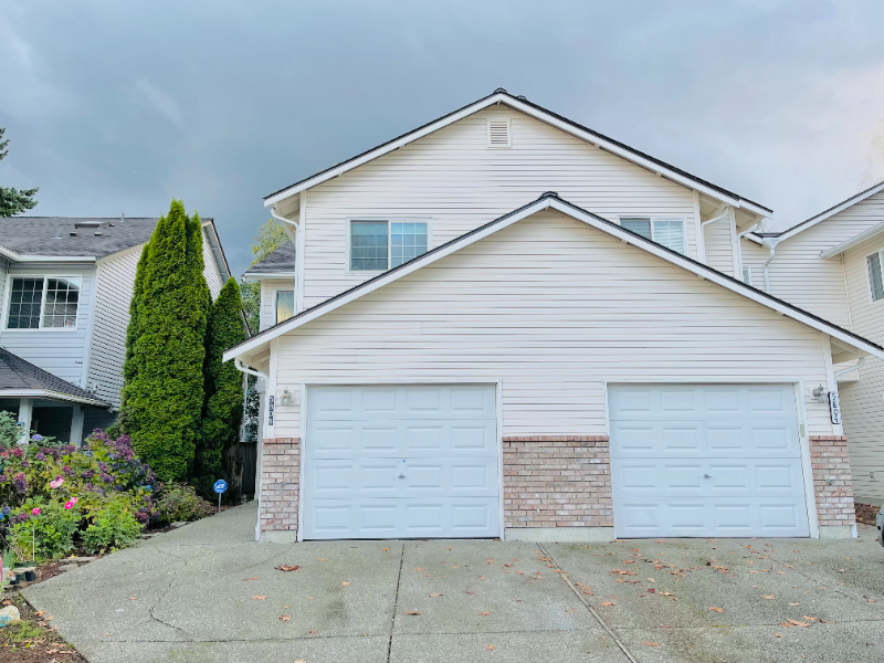 Everett Townhome: 5806 136th St SE