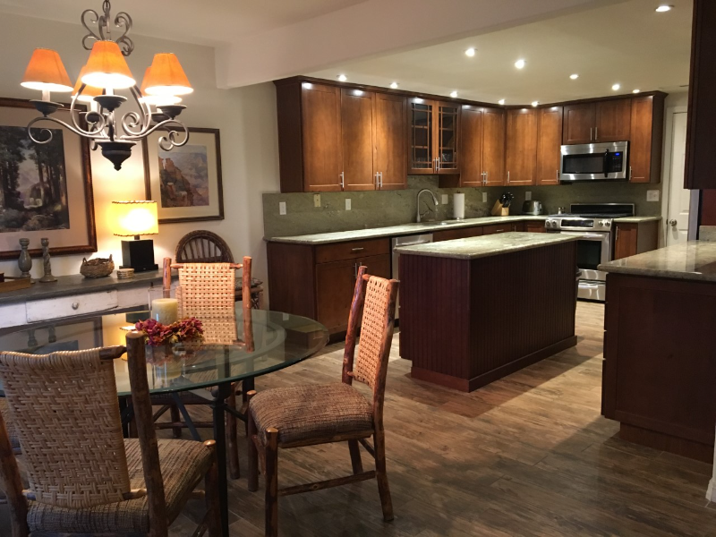 Flagstaff Townhome: 2 East Village Circle