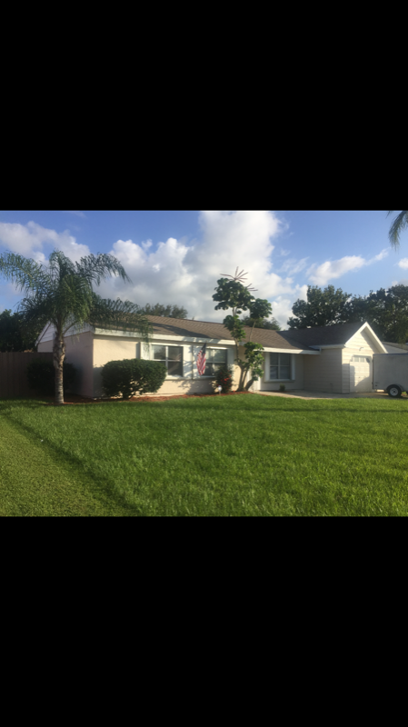 Port Saint Lucie House: 1921 SE Oxmoor Terrace