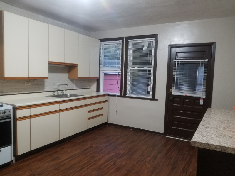 Erie House: 1080 Priestley Avenue