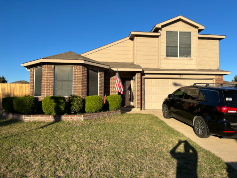 Saginaw House: 777 Eagle Dr