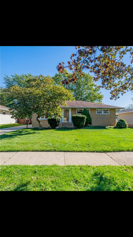 Rocky River House: 3791 Higley Rd
