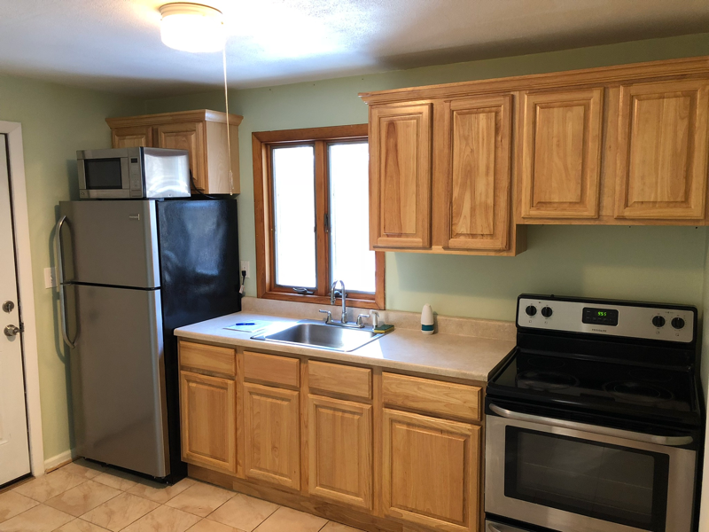 West Hartford Townhome: 47 Mayflower St