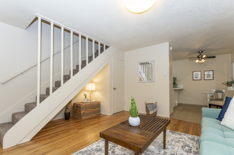 Portland Townhome: 2522 SE 29th Ave