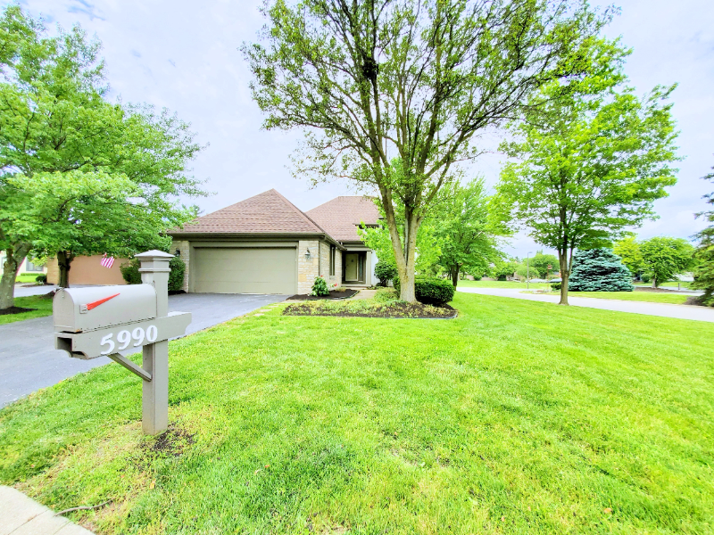 Dublin House: 5990 Kirkwall Ct W