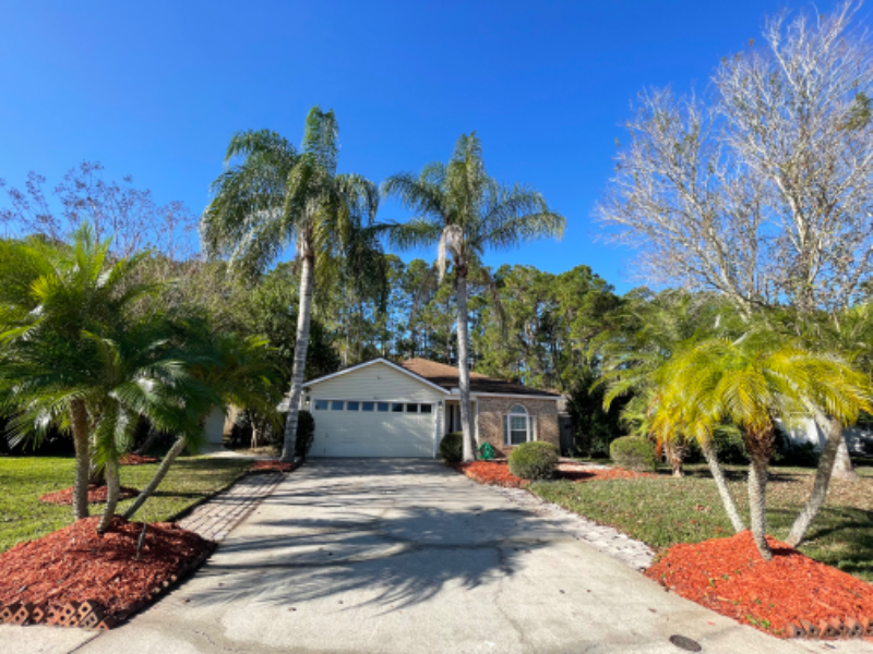 Jacksonville House: 1902 Ashmore Green Dr