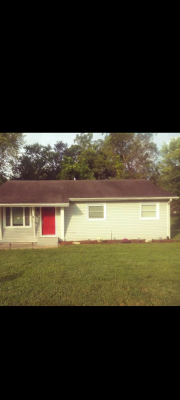 Belleville House: 8 Signal Park Ln
