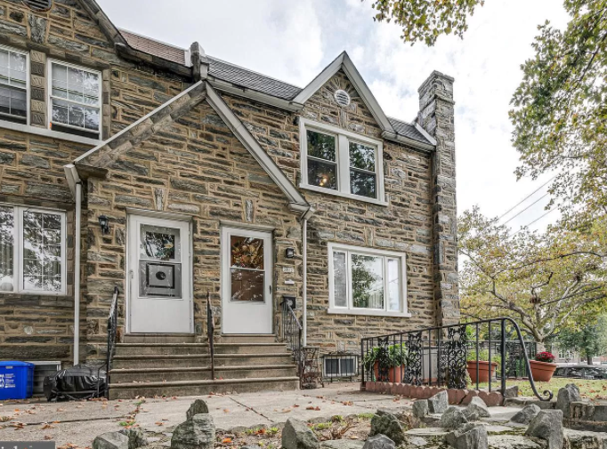 2 Bedroom Apartment – 3273 Teesdale St, Philadelphia, PA
