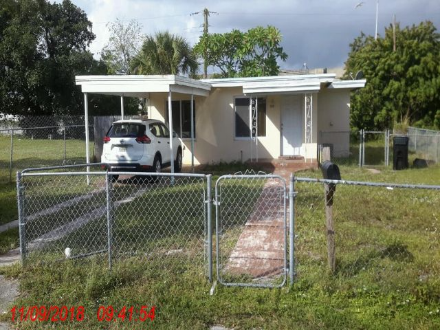 Fort Lauderdale House: 729 NW 20 AVENUE