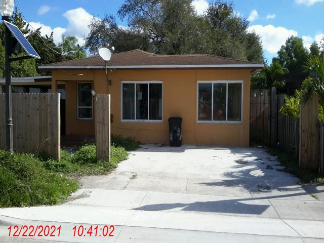 FORT LAUDERDALE House: 640 NW 15 TERRACE